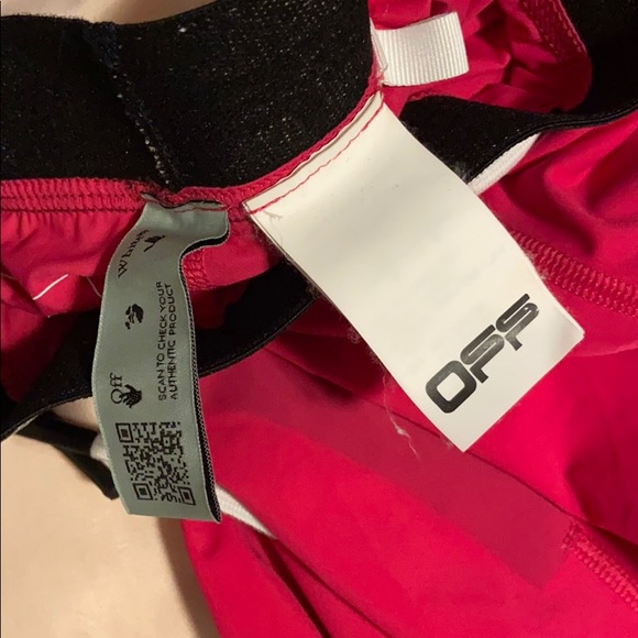 Off White Two Piece - Picture 4 of 7